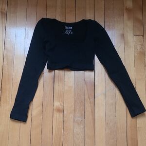 Bombshell Sportswear Black Long Sleeve Crop Top